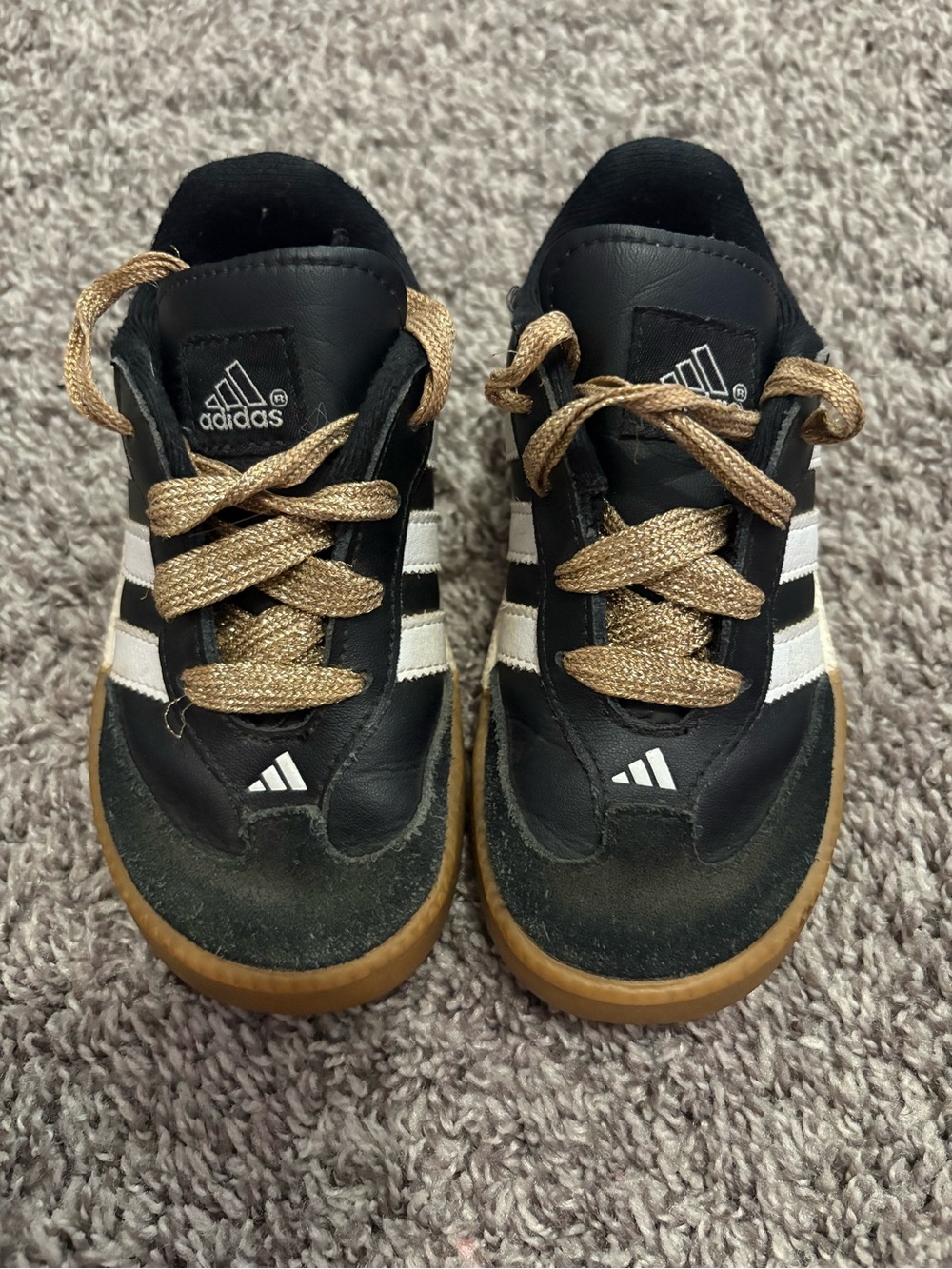 Rare Adidas toddler Gold' Samba Black & White Gum Sole Sneakers - Picture 2 of 9